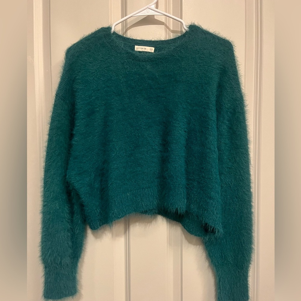 COTTON:ON green cropped sweater